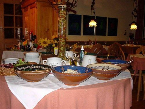 Bei Liebe's Hotel